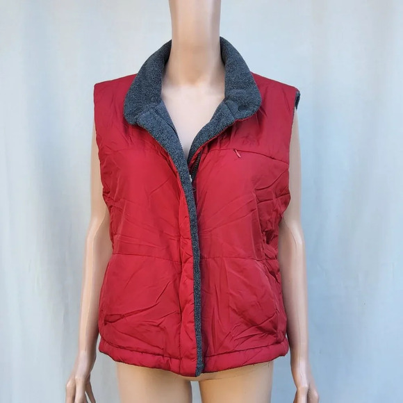 NY&Co Women's Puffer Vest Reversible Large Red Grey Zip up Soft Outdoor Warm - Picture 1 of 12